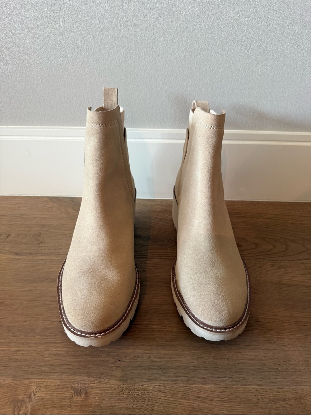 Dolce Vita Beige Suede Chukka Boots for Women - Size 12